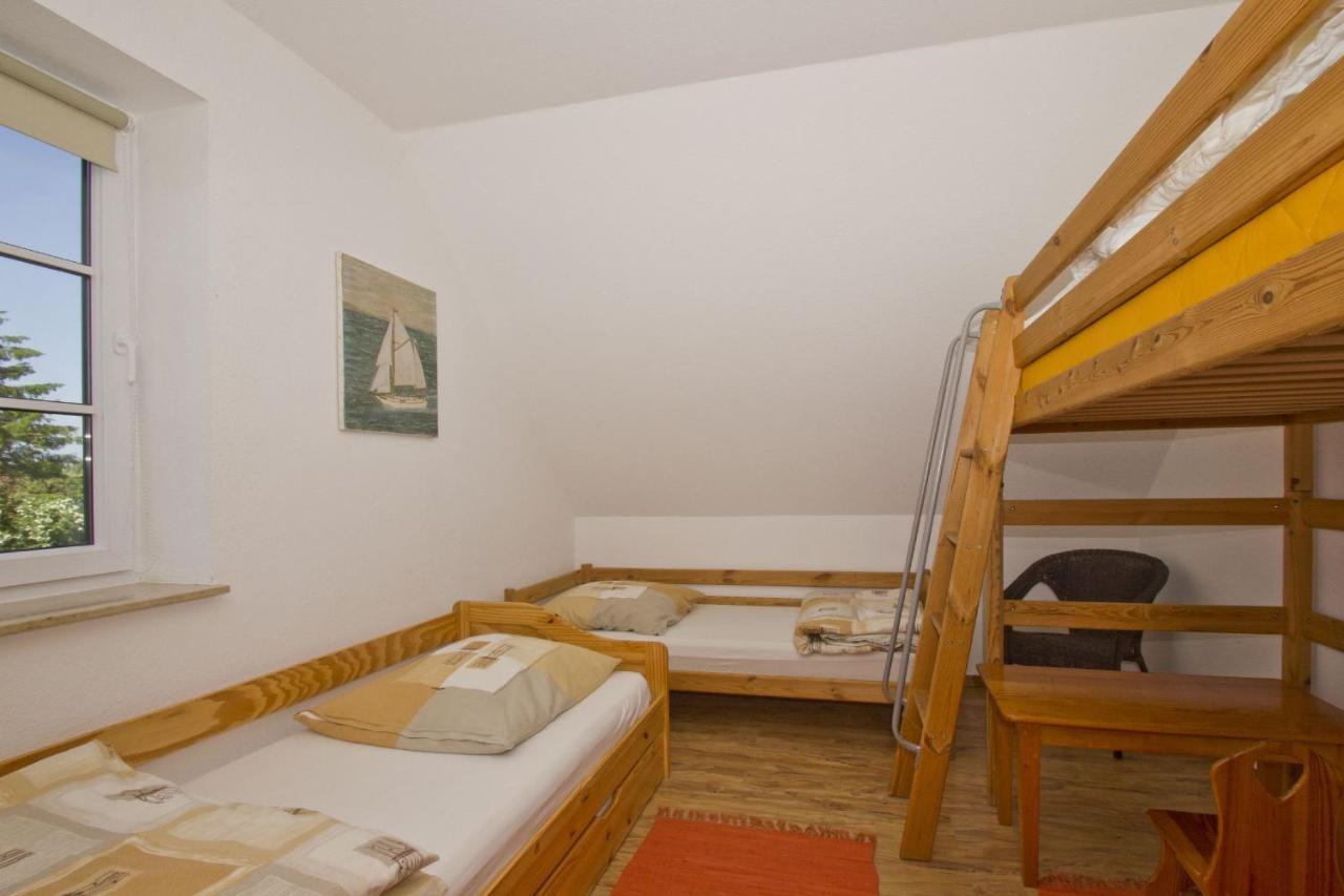 Ostseehaus Lea Doppelhaushaelfte Wiek auf Rügen エクステリア 写真